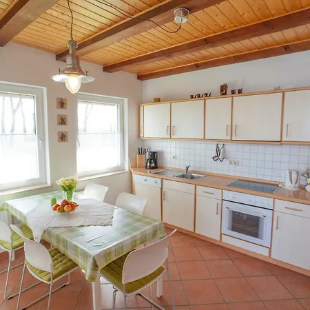Haus Fuenfschlaefer Apartment Dreschvitz