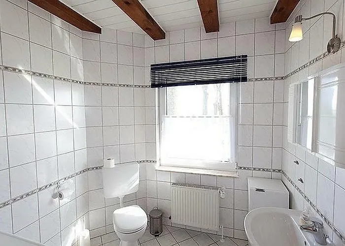 Haus Fuenfschlaefer アパート ドレッシュヴィッツ